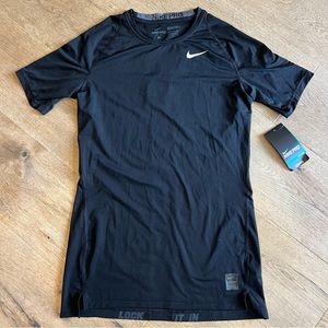 NIKE NWT black short sleeve dri-fit tee.
